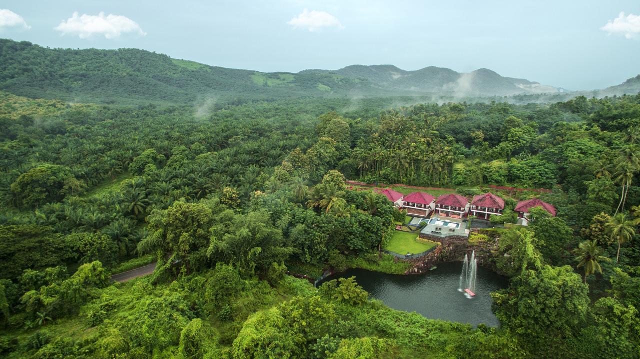 Athirappilly Athirapally Green Trees מראה חיצוני תמונה